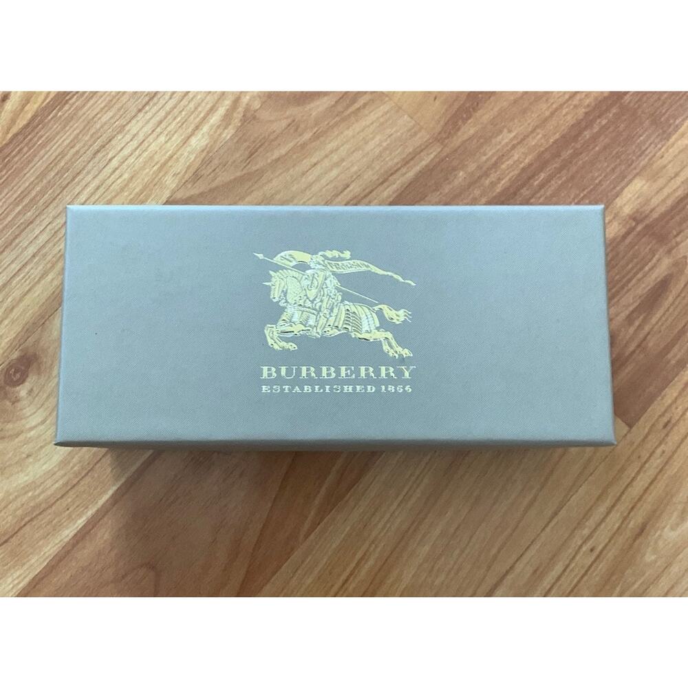 Burberry empty sunglasses box‎
